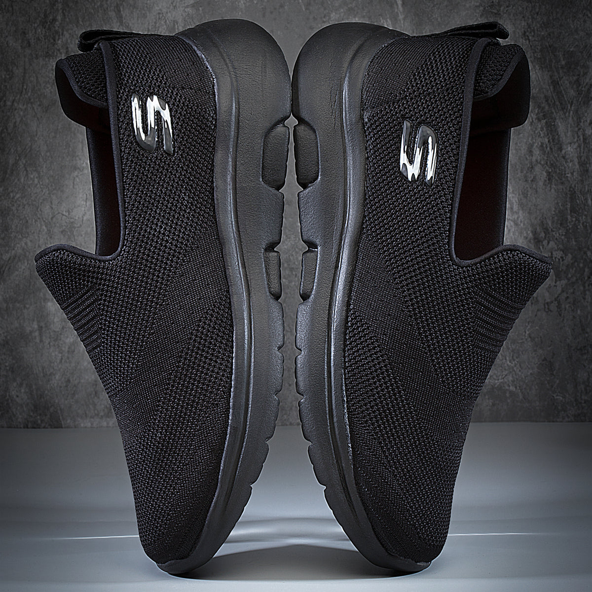 VOMAX SPORTS CR-101 Slip-ons for Men Casual Shoes for Men Lightweight & Comfortable
